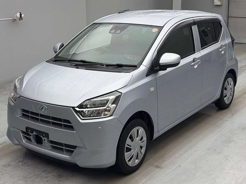 Daihatsu Mira e:S LA350S 2023